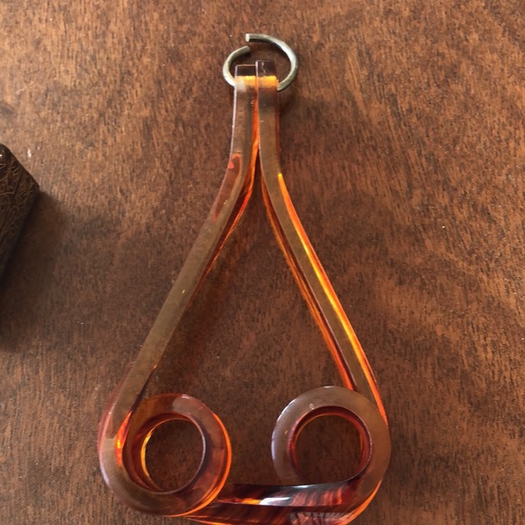 Lucite Handle - Picture 4 of 9